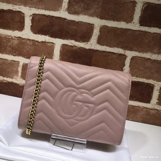 First bag ru CHAIN MARMONT WALLET GG GUCCI 0802
